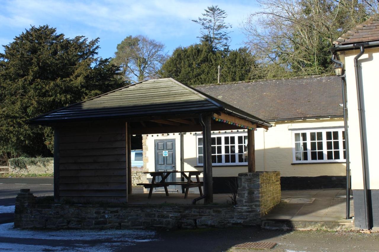 The Bateman Arms At Shobdon Hotel Exterior photo